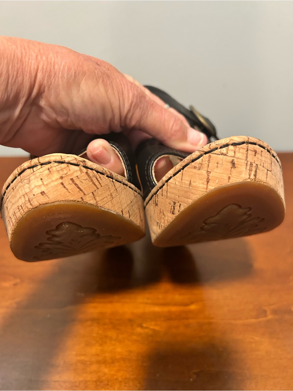 BORN Black Leather Cork Wedge Sandals Classic Slide with Buckle size 9 - Picture 9 of 13